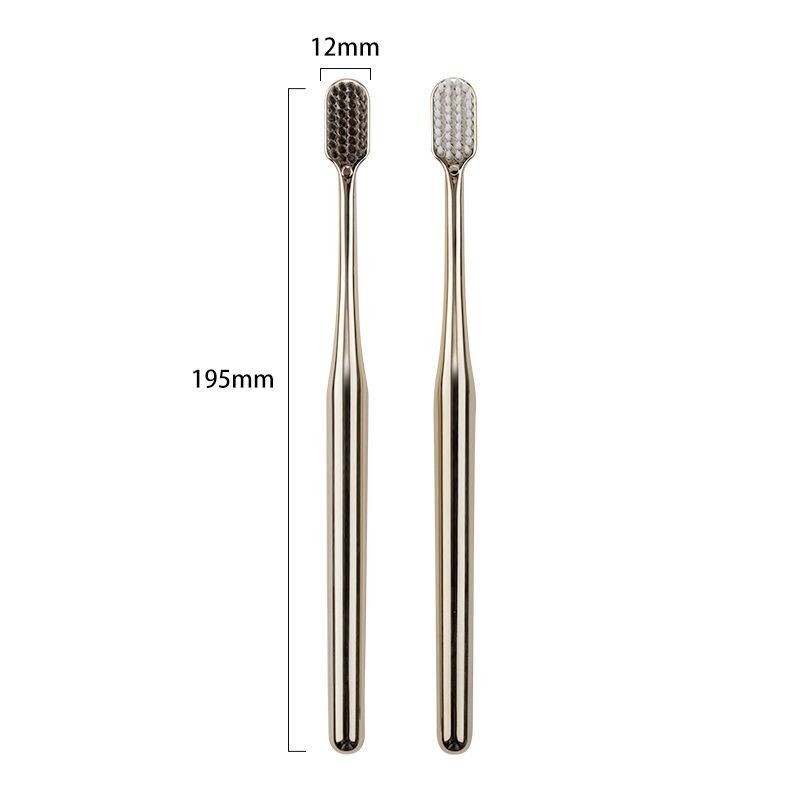 Зубная щётка с золотистой ручкой, мягкая щетина, в индивидуальной упаковке